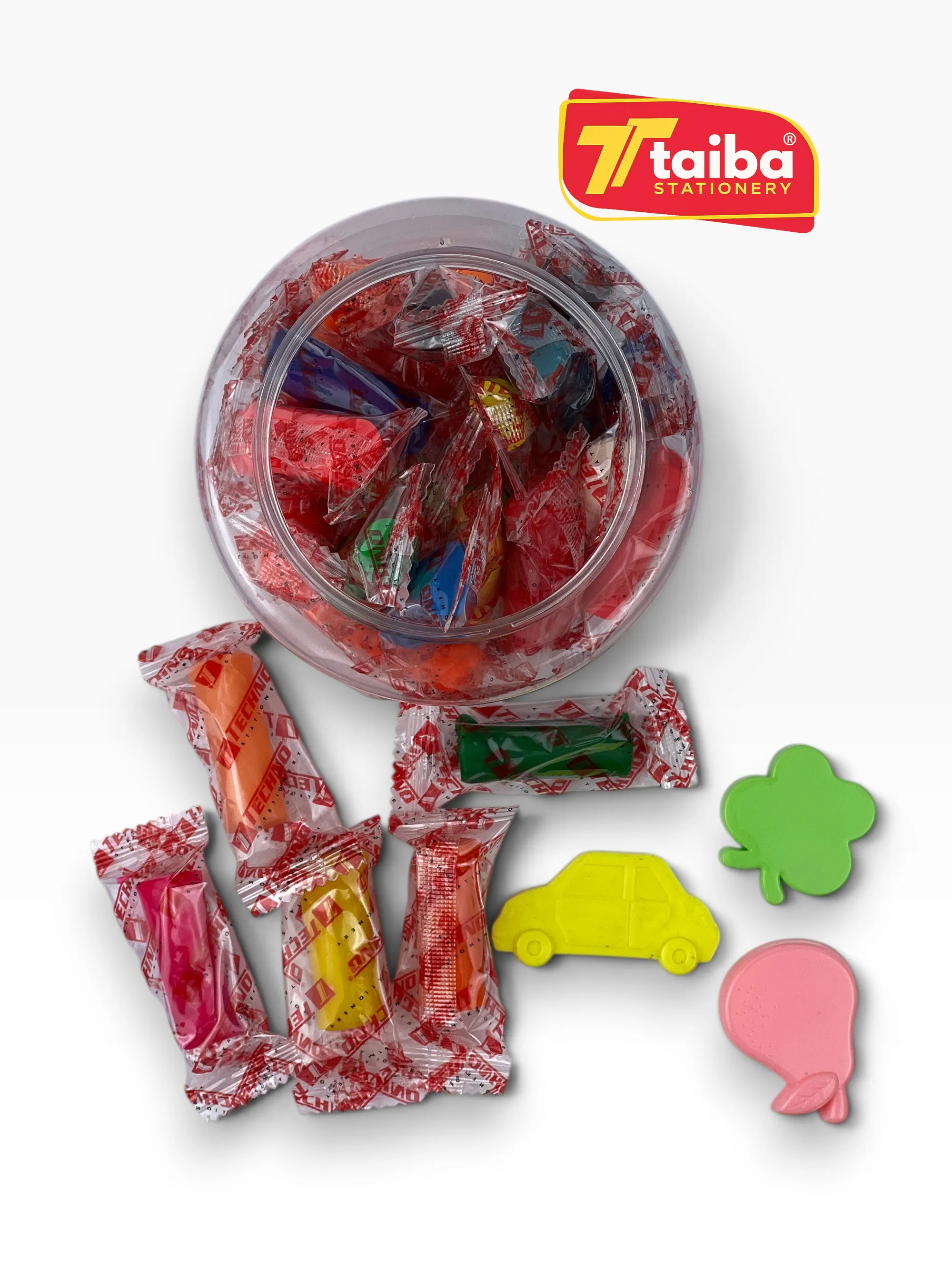 PATE A MODELER EN POT 24 COULEURS + 3 MOULES TCHNO 6950