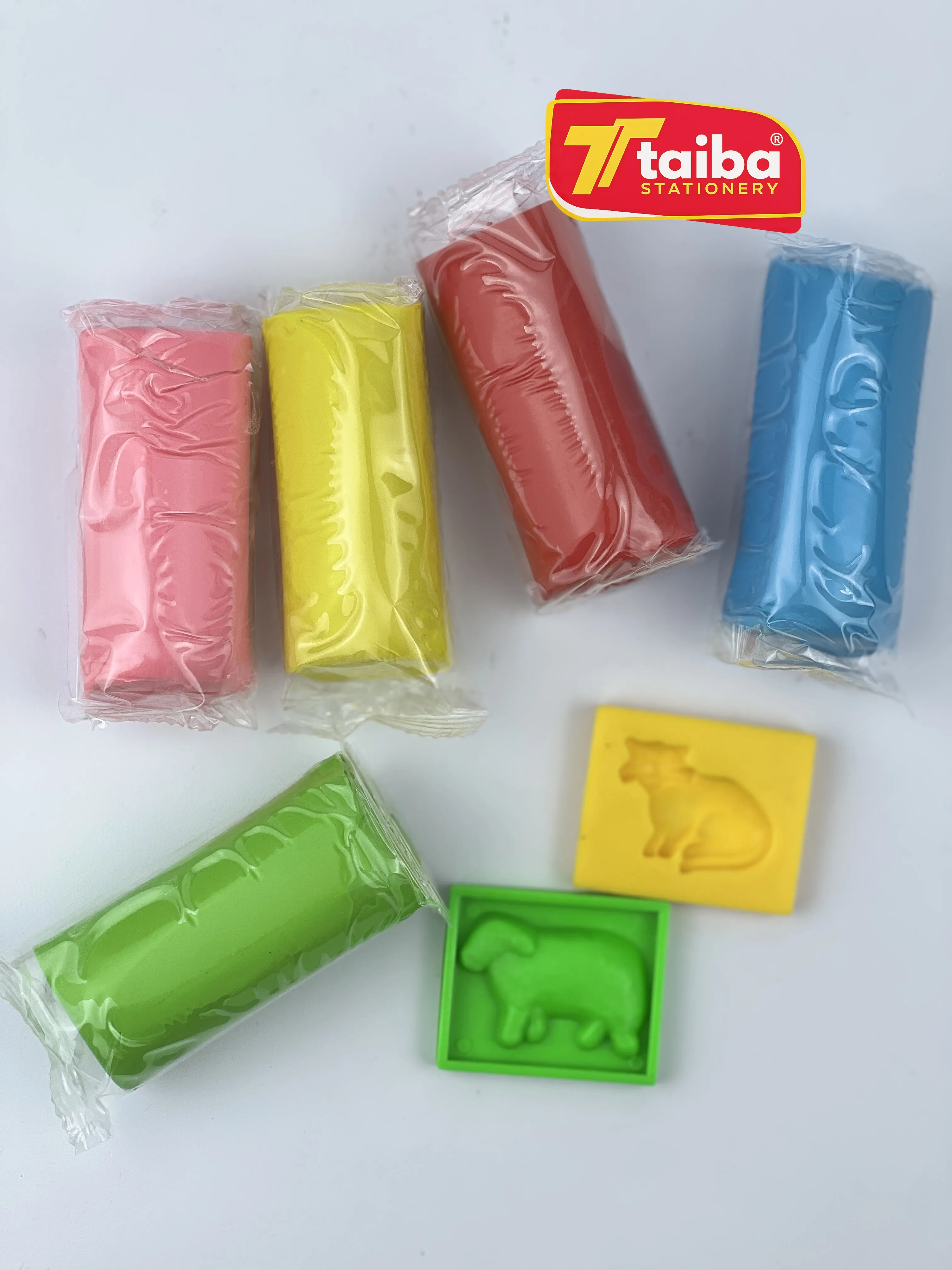 عجينة تشكيل 500 غ 5 ألوان + 2 قوالب تشكيل