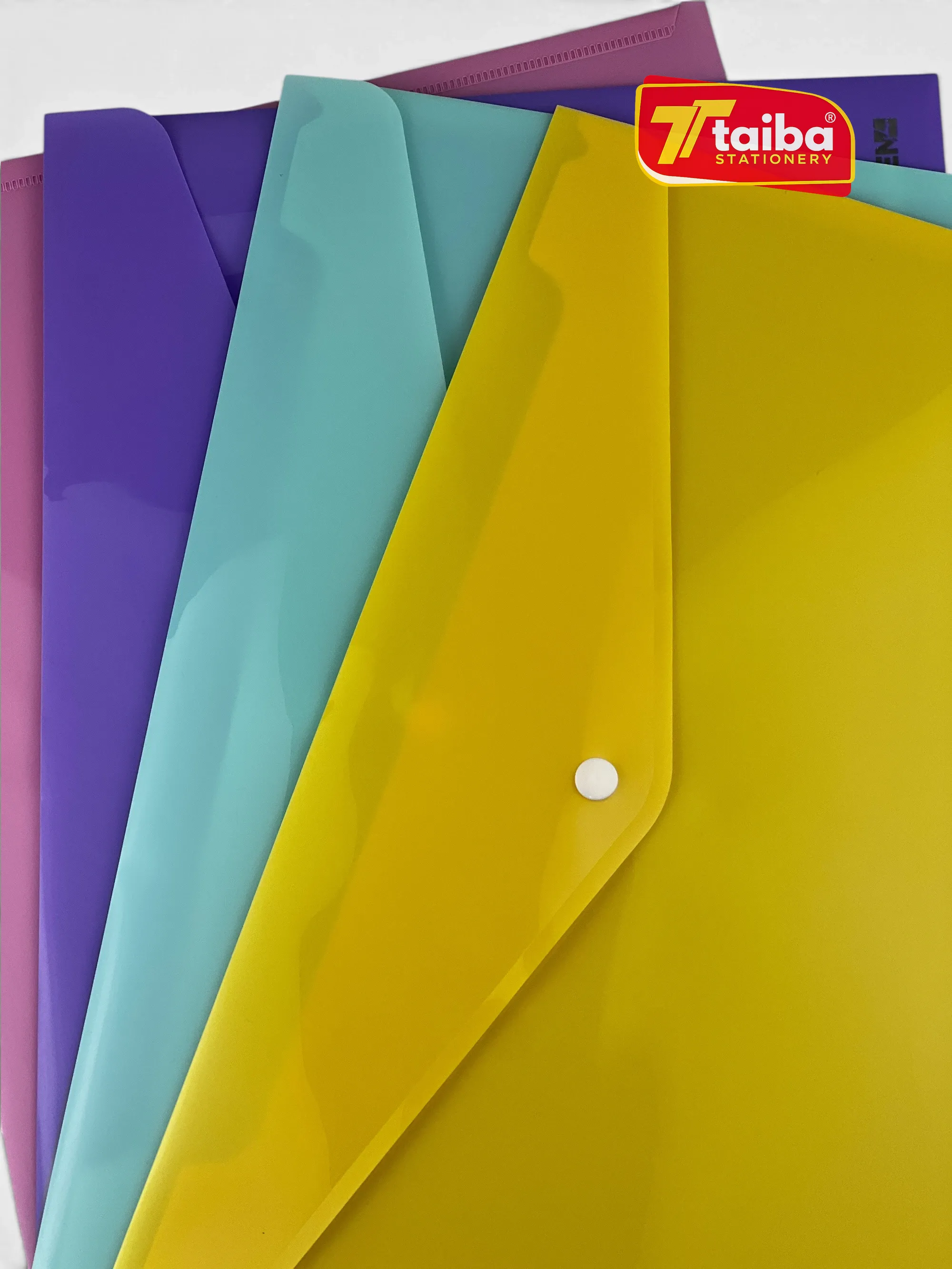 ENVELOPPE PLASTIQUE A4 6 COULEURS 72720