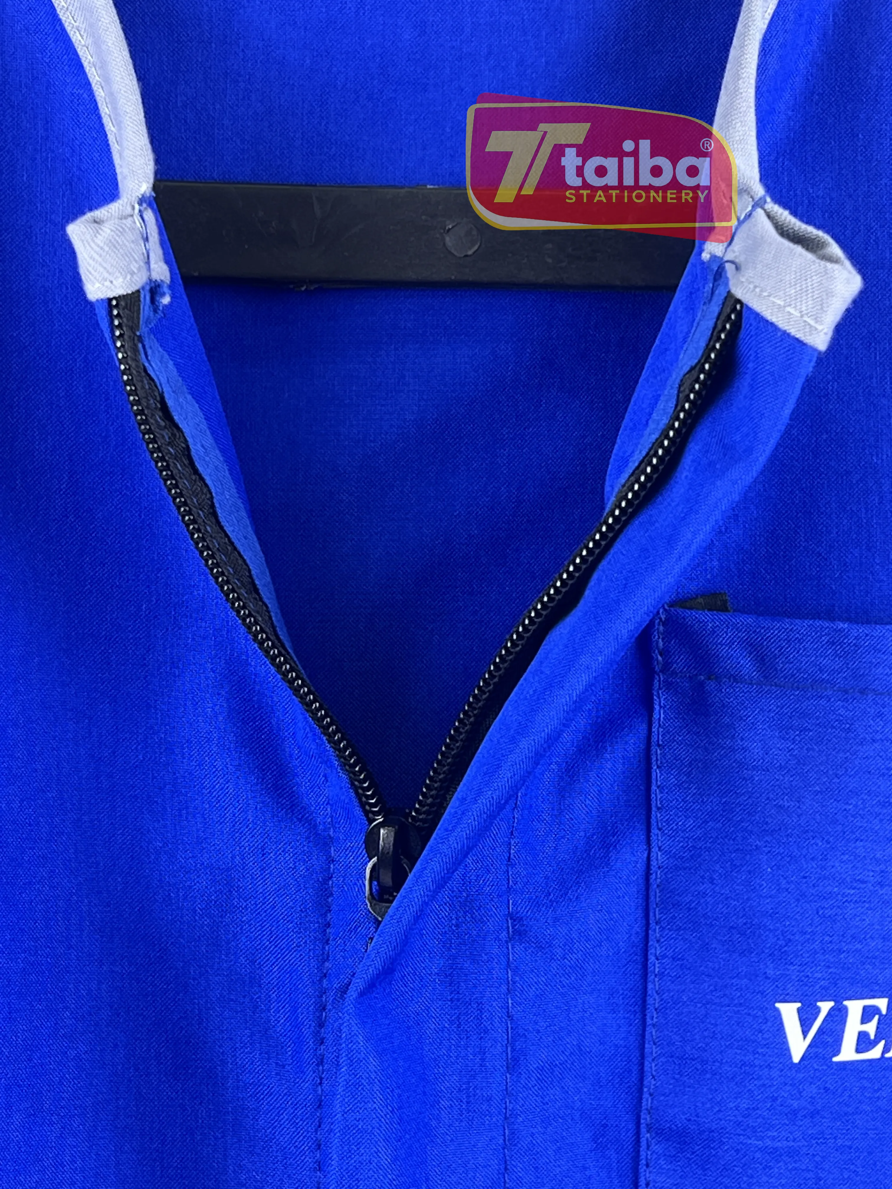 TABLIER BLEU POUR GARCON PRESCOLAIRE 4-5-6 ANS BL068